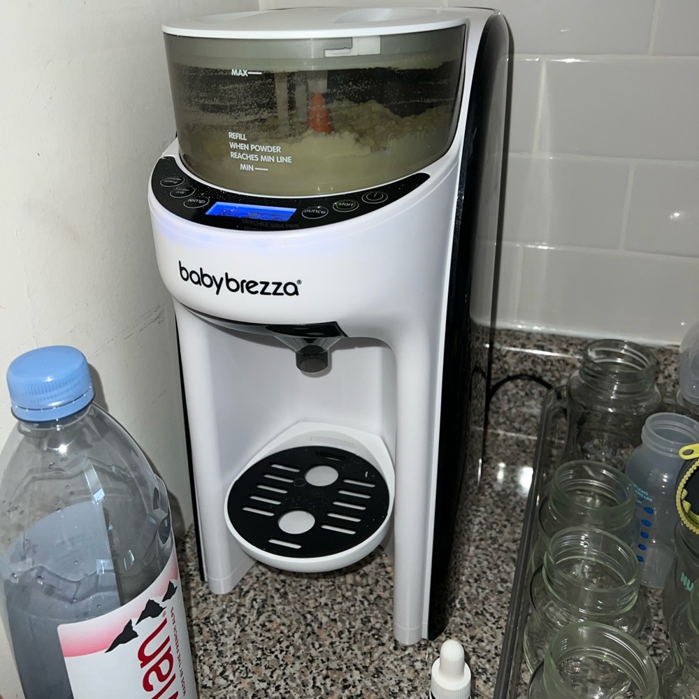 Formula Pro Advanced Formula Dispenser With FREE Funnel